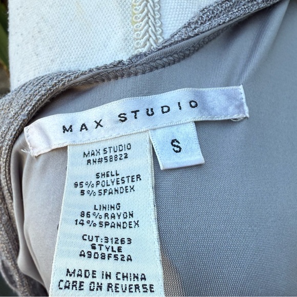 Silver Gray Tiered Sweetheart Neckline Dress - Picture 6 of 6